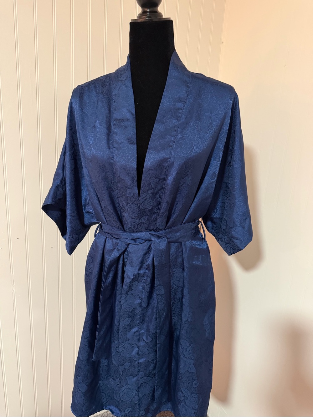 Vintage Samye International Navy Floral Jacquard Satin Robe Kimono Belted